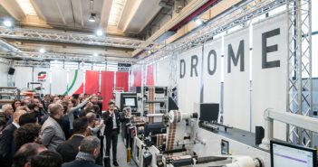 Omet accelerates on the hybrid powered by Durst and other projects
