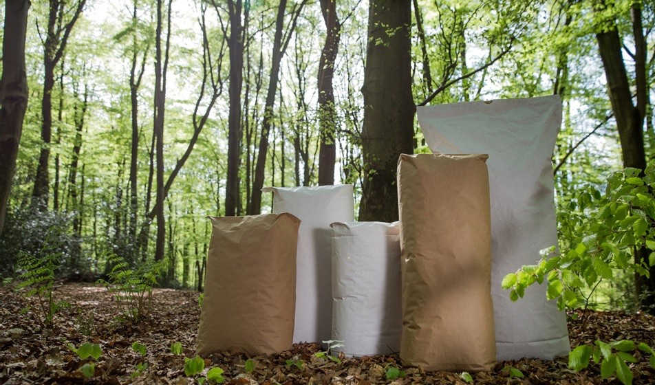 Continuous improvement of environmental footprint of paper sacks