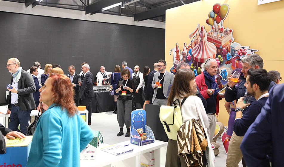 Brand Revolution: in mostra tutta la creatività della filiera della comunicazione stampata