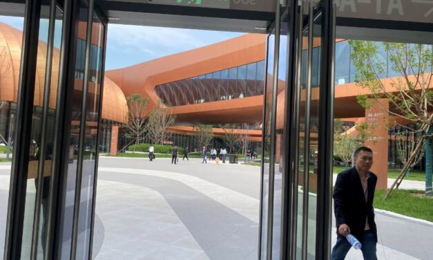 Cosa e come vendere in Cina: interviste da China Print 2025