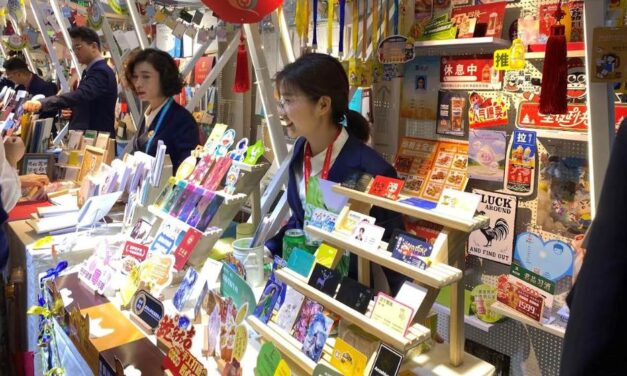 Cosa e come vendere in Cina: interviste da China Print 2025