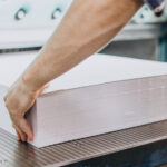 Filiera della stampa e del packaging sotto pressione per shock energetico e logistico