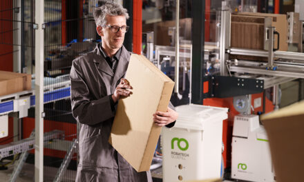 Applicazione dell’adesivo nel packaging per l’e-commerce